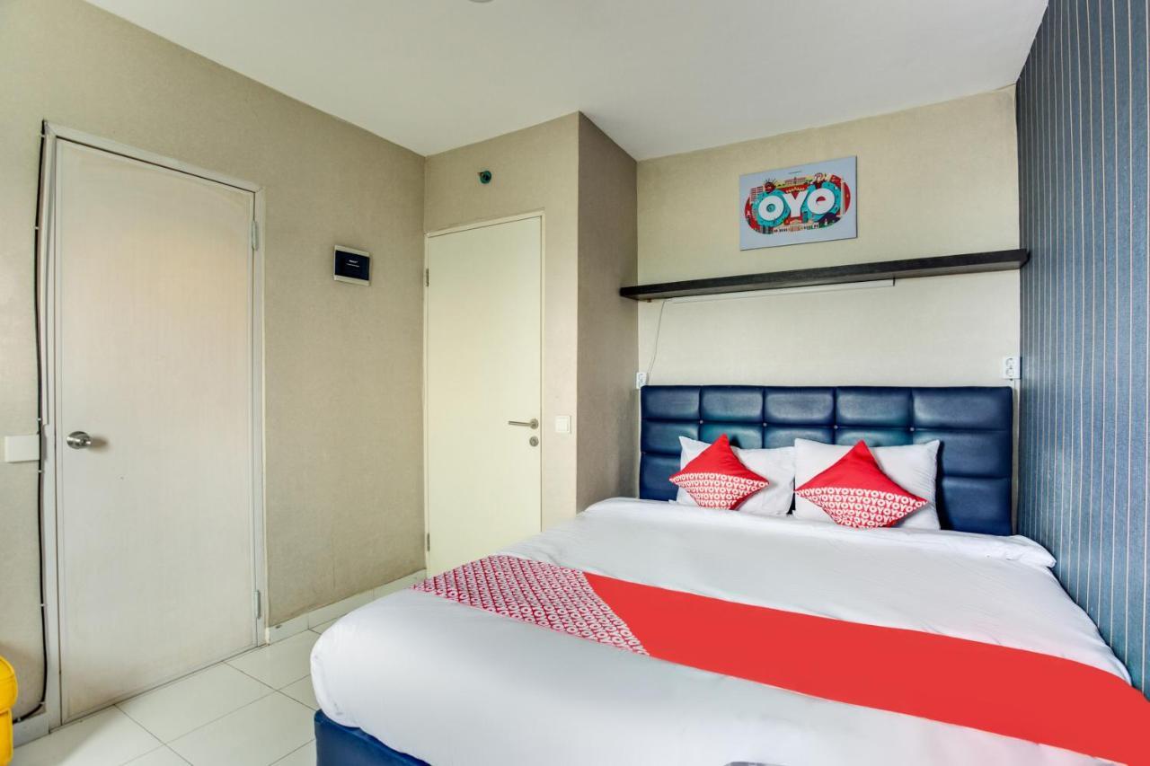 Oyo 3247 Afira Rooms Aeropolis Tangerang Exterior photo