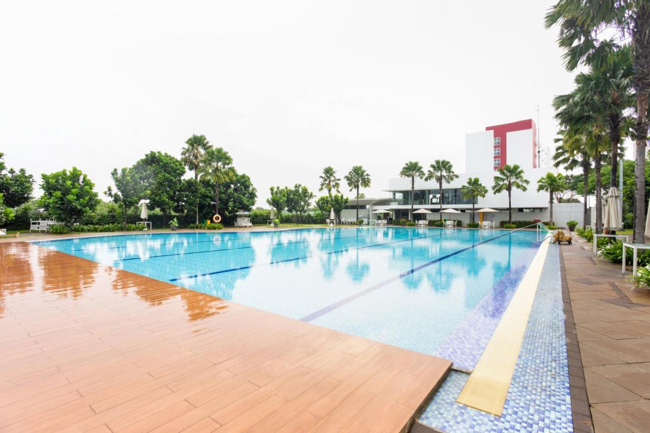 Oyo 3247 Afira Rooms Aeropolis Tangerang Exterior photo