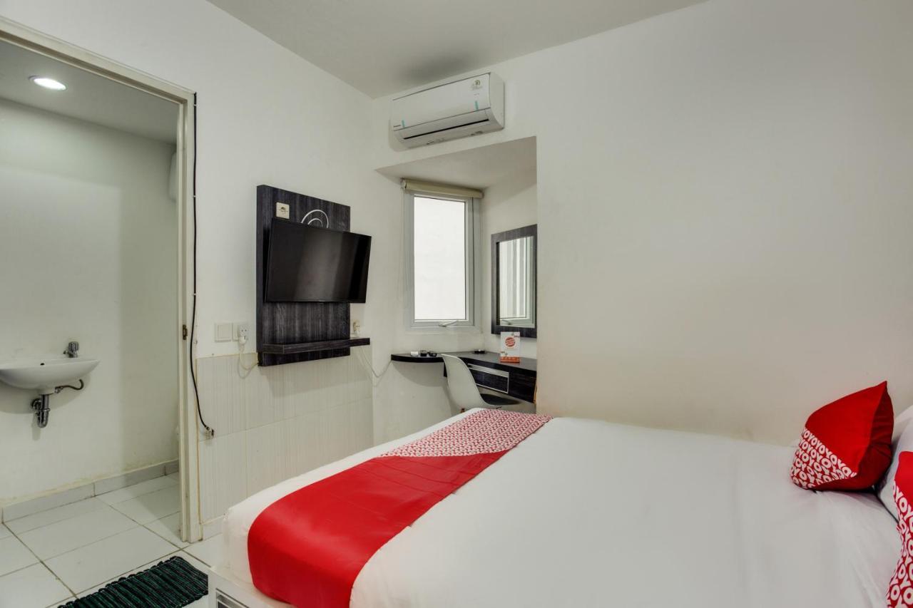 Oyo 3247 Afira Rooms Aeropolis Tangerang Exterior photo